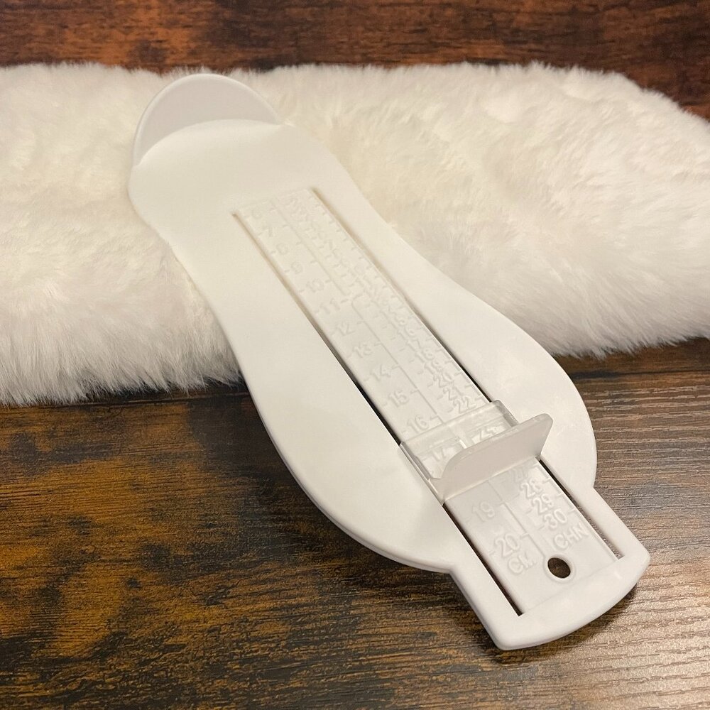Baby Toddler Foot Measure for Shoe Sizing in White Colour (SKU: 13IN)